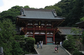 鶴岡八幡宮
